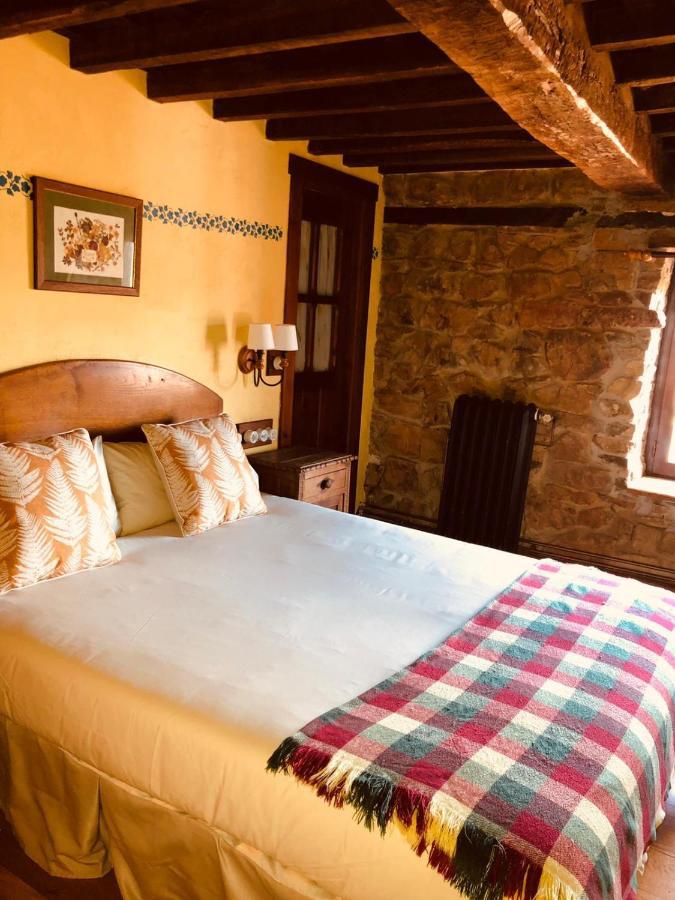 Posada La Trebede Perrozo Dış mekan fotoğraf
