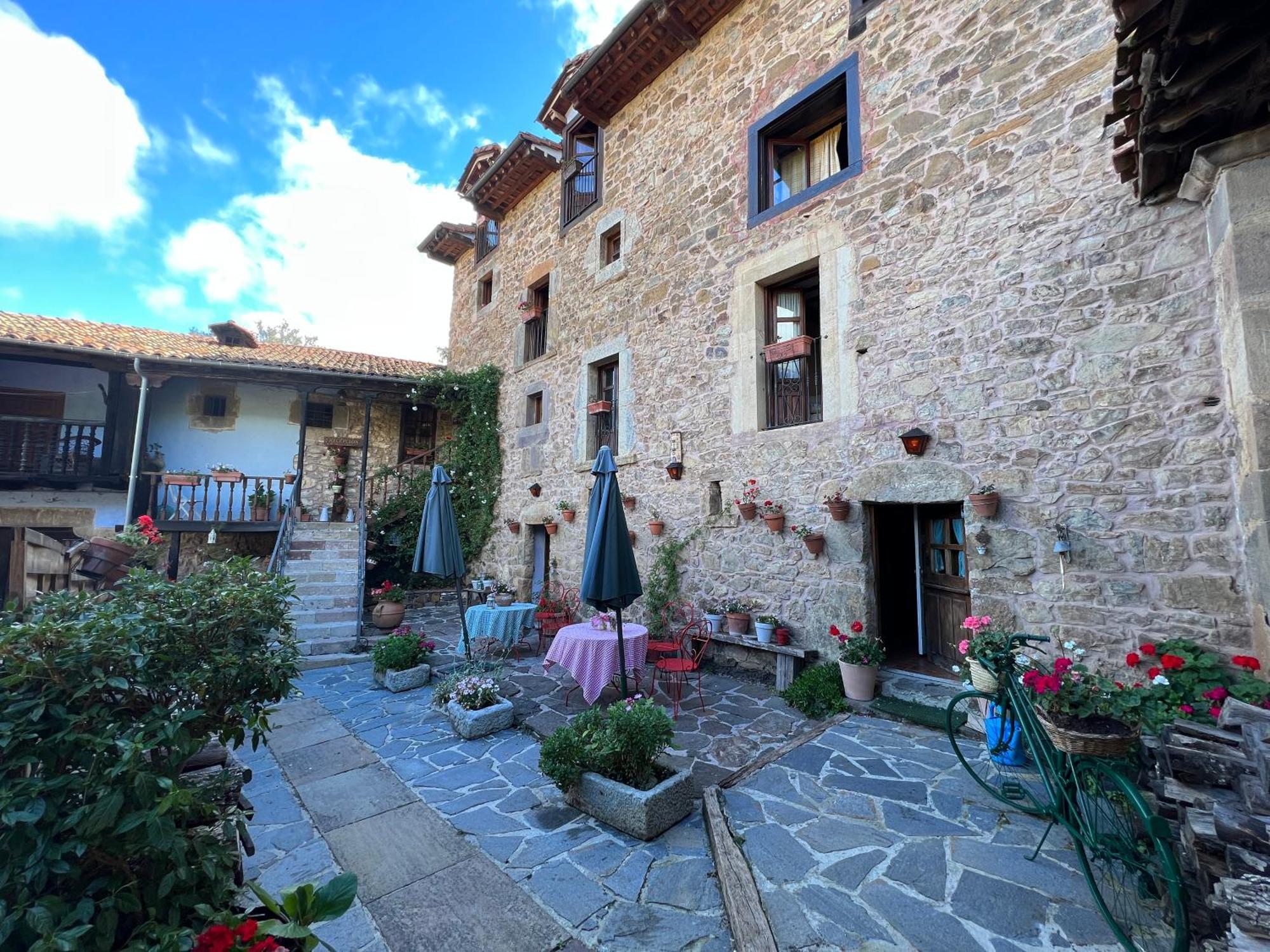 Posada La Trebede Perrozo Dış mekan fotoğraf